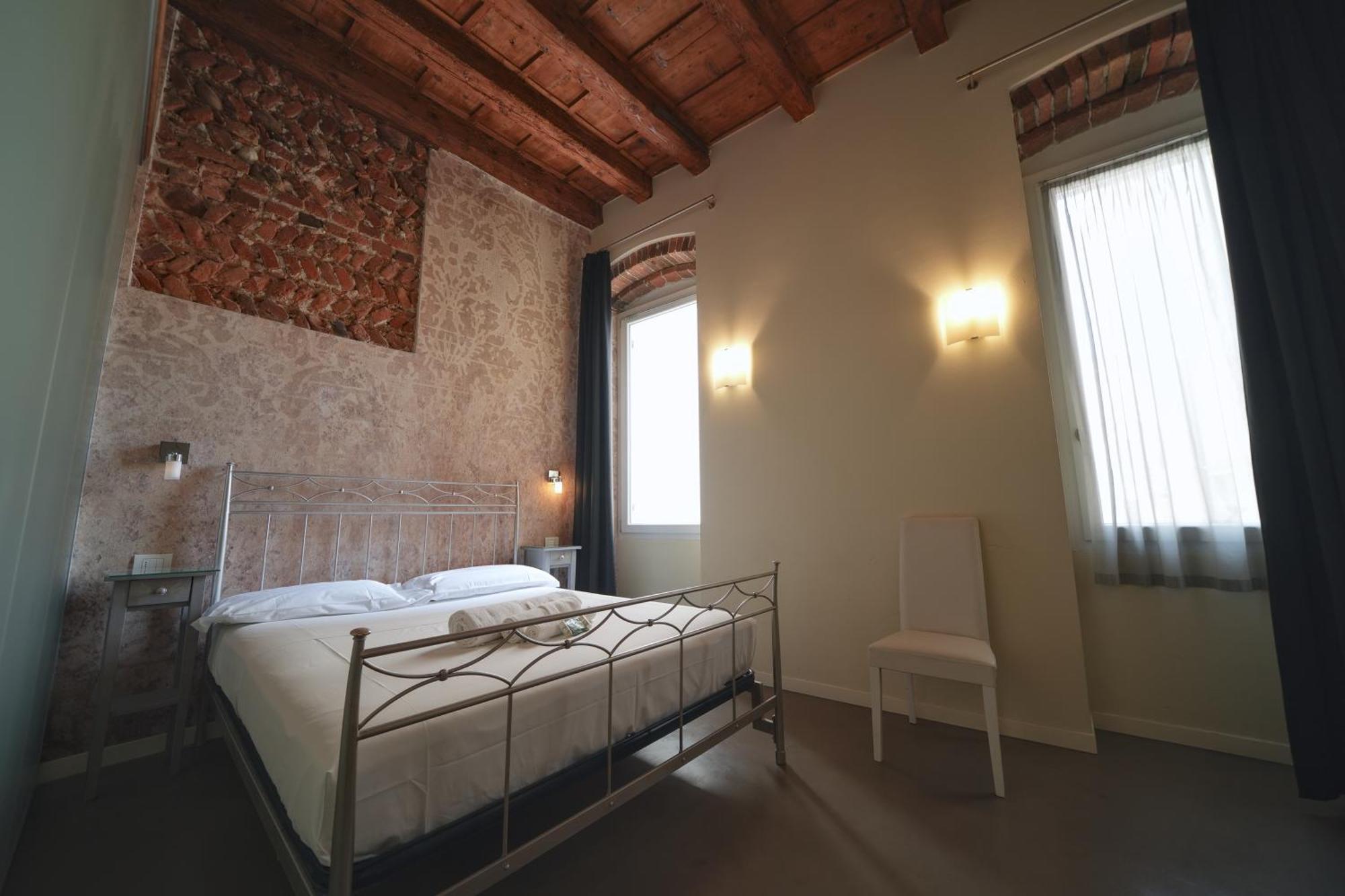 Palazzo Di Giulietta - Juliet'S Palace Верона Экстерьер фото